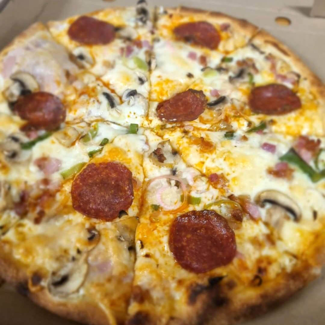 Vadi pizzája